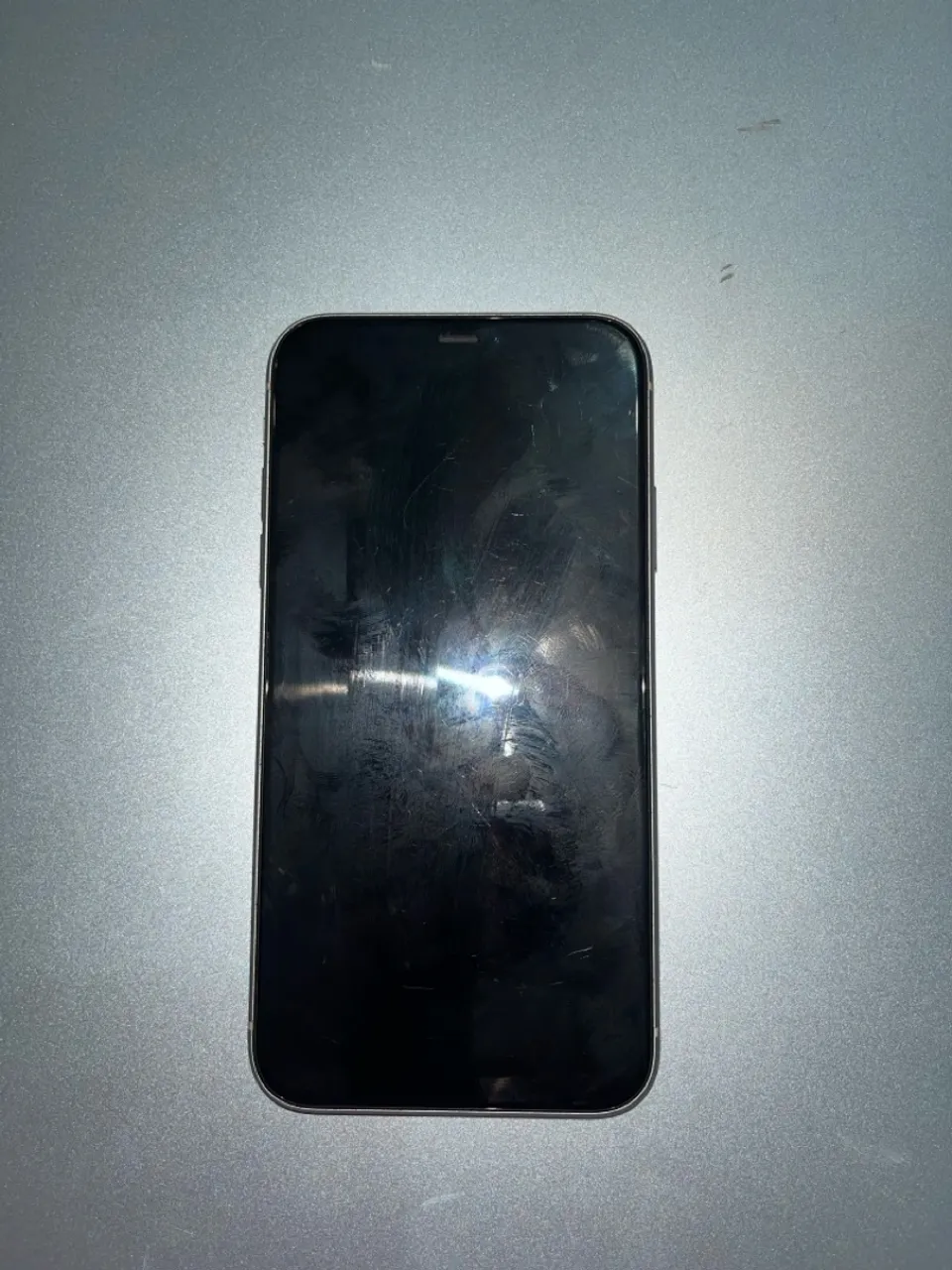 Iphone 11 - branco