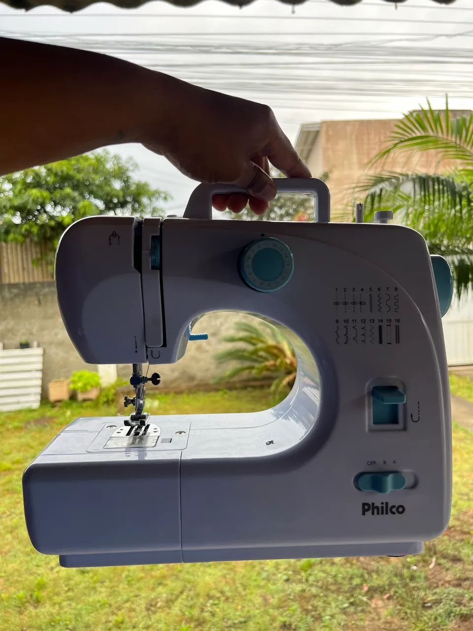 Máquina de Costura Philco64302528059651120