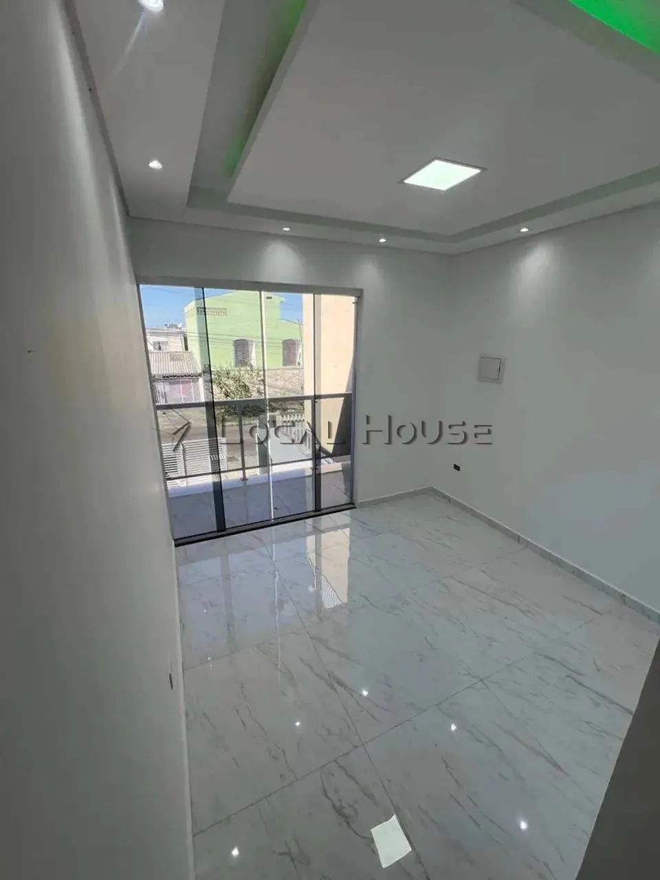 Sobrado à venda em Curitiba, Sítio Cercado, com 3 quartos, 118m² - Foto 5