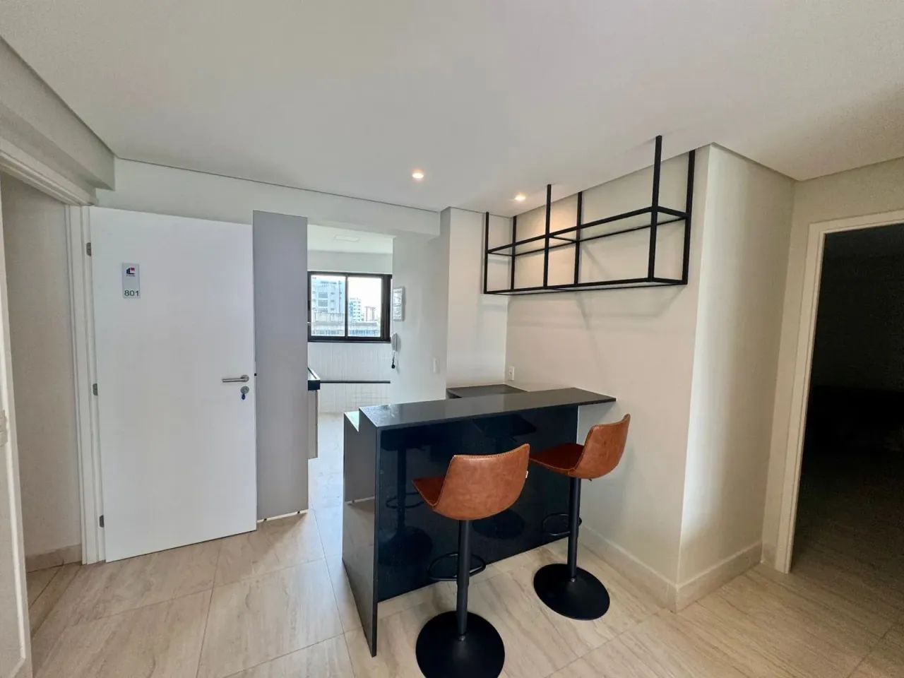 alugo apto com 2 quartos, otima localizacao - Foto 4