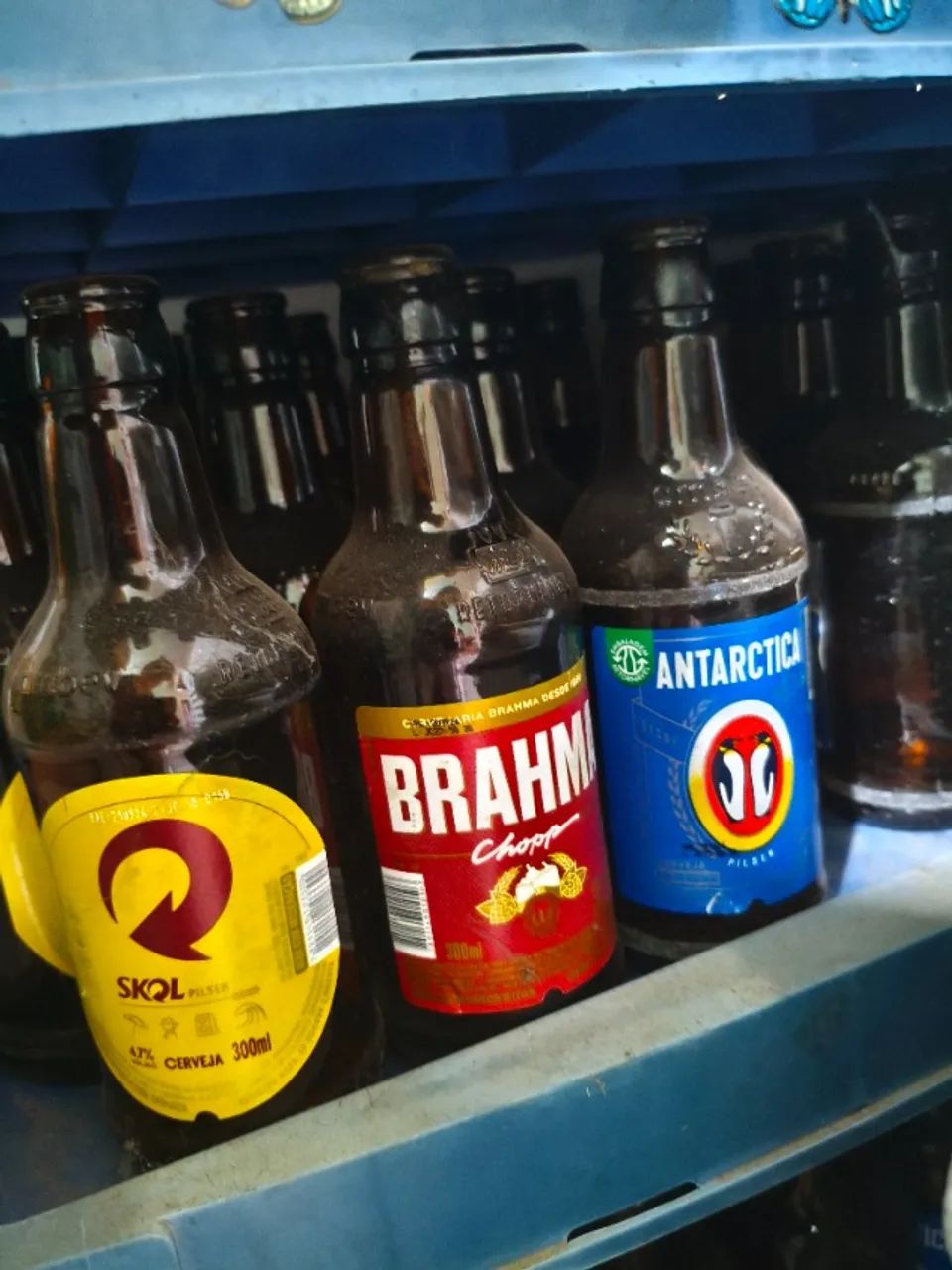 Garrafas e engradados - Foto 2