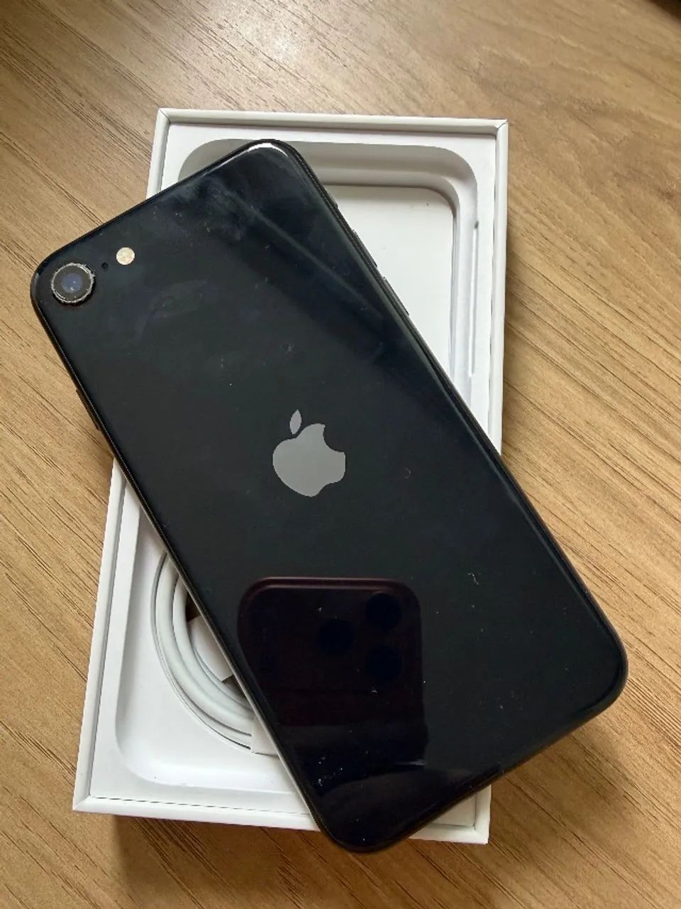 iPhone SE 364300601056769122