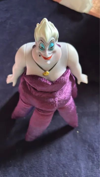 Boneca Ursula Pequena Sereia ?  - Foto 3