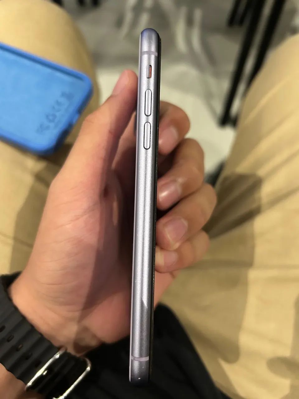 iPhone 11 128gb - SemiNovo - Foto 4