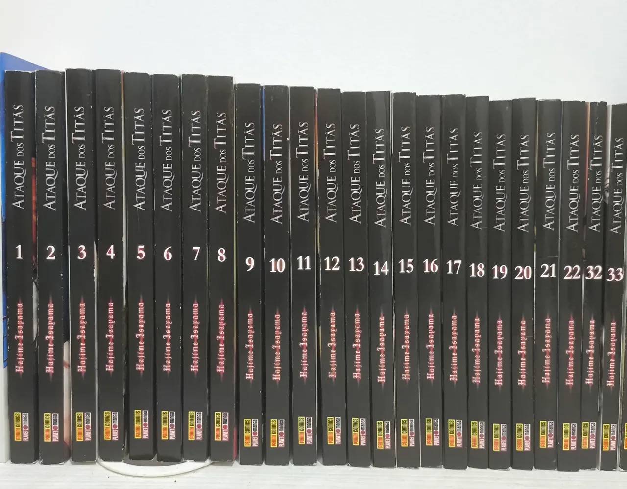 Ataque dos Titãs - Volumes 1 ao 22, 32 e 33- Coleção semi-completa