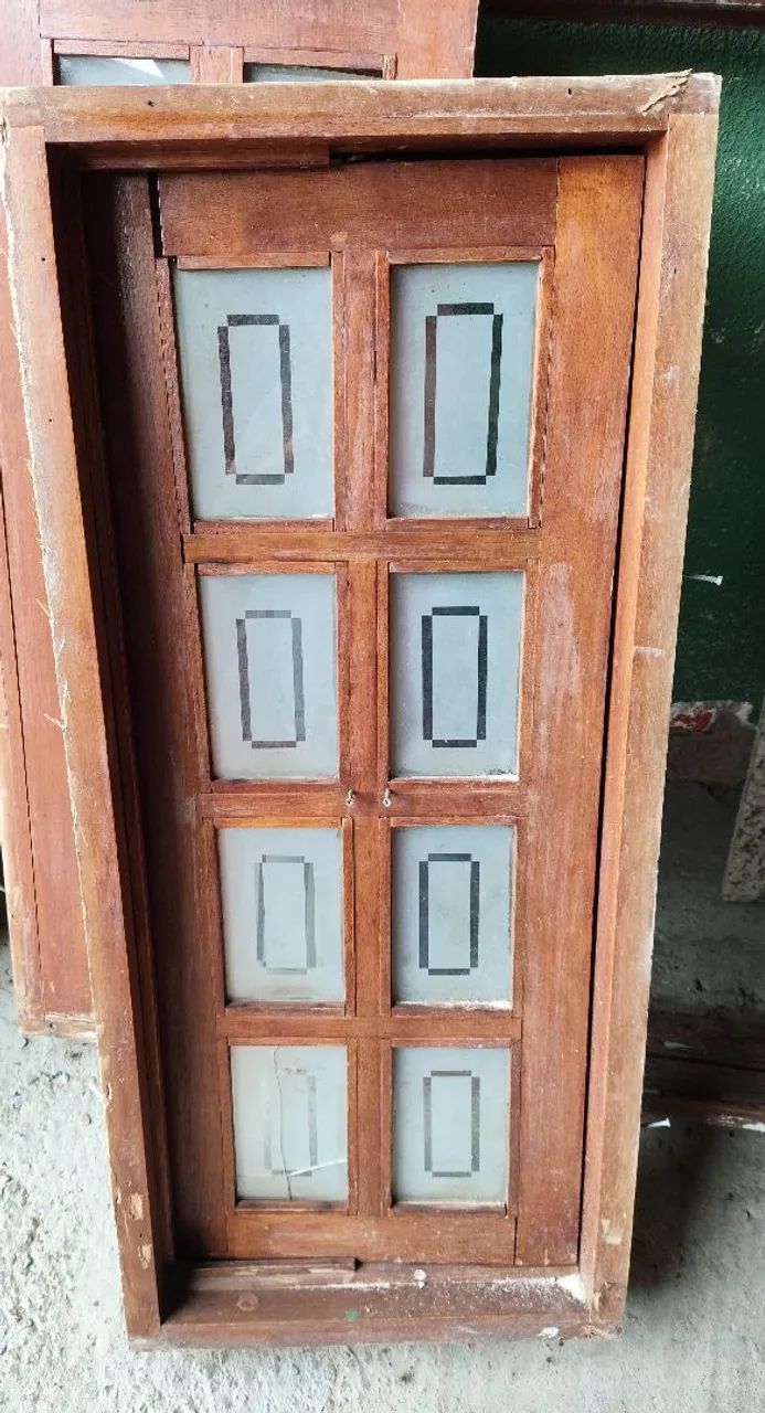 Wooden doors and windows64319184838915124