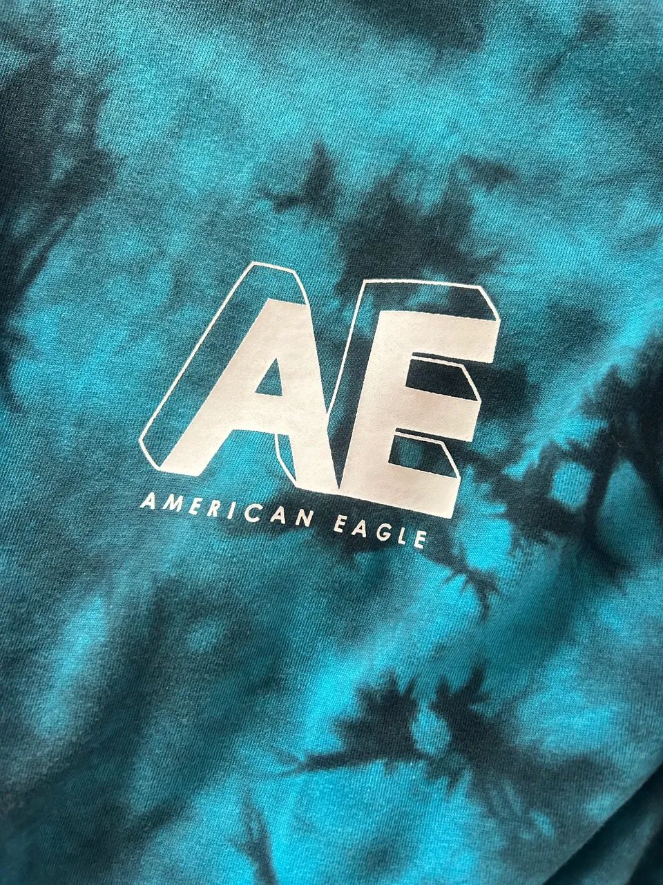 Camisa American Eagle estilo tie dye - Foto 4