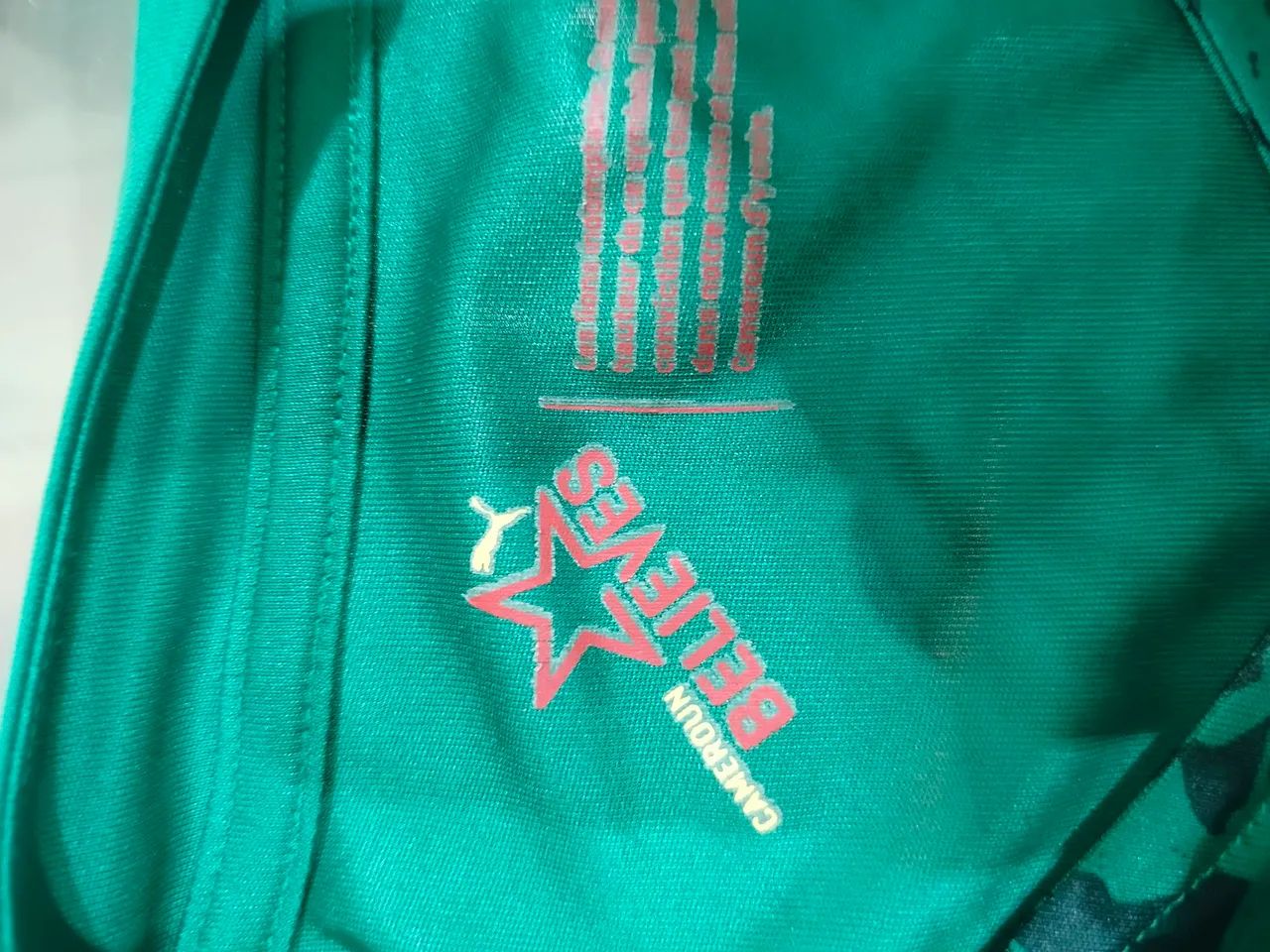 Camisa de Futebol Camarões - Puma - Tamanho P - Foto 4