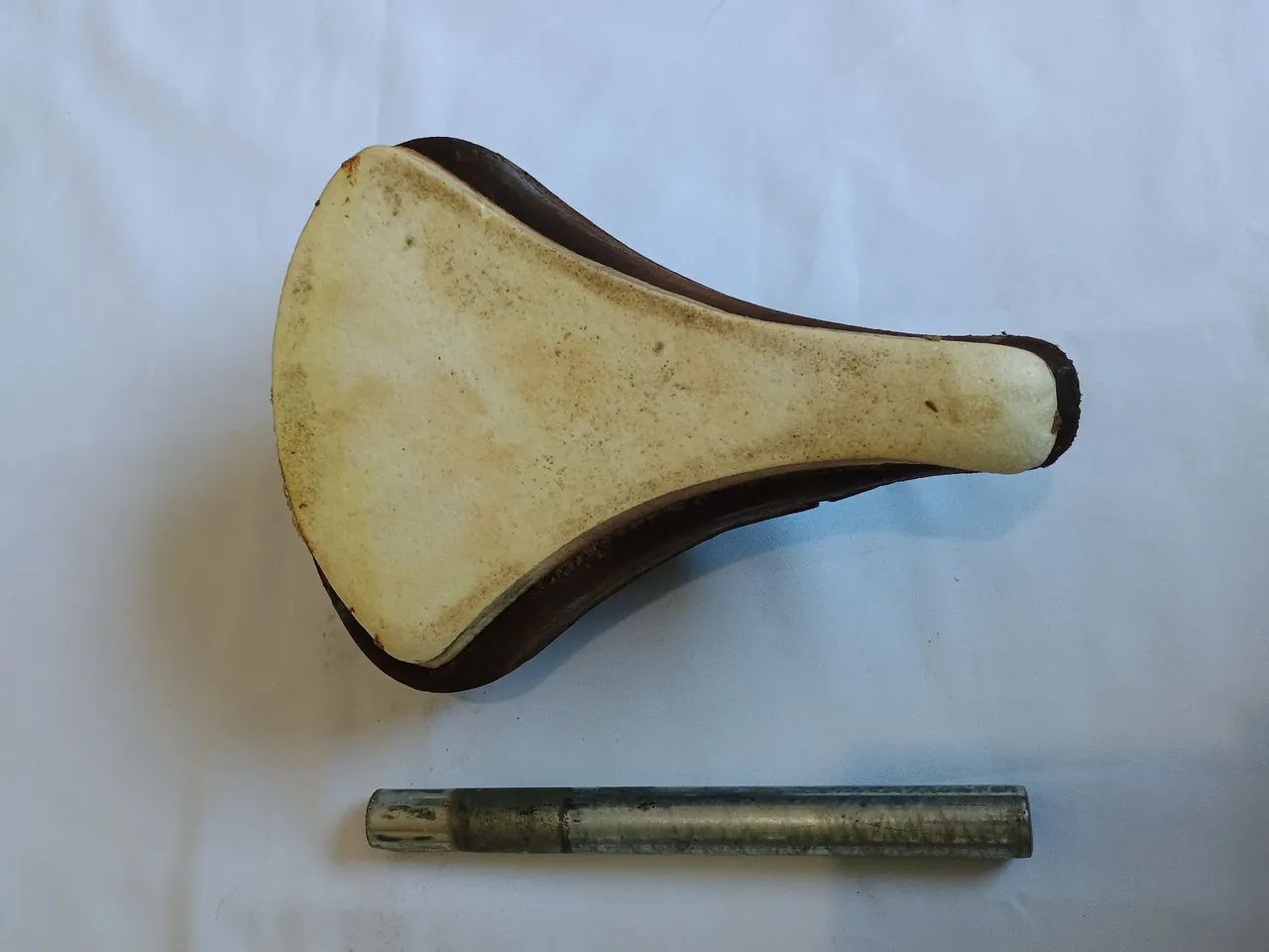 Selim Antigo para Bicicleta para restauro  - Foto 5
