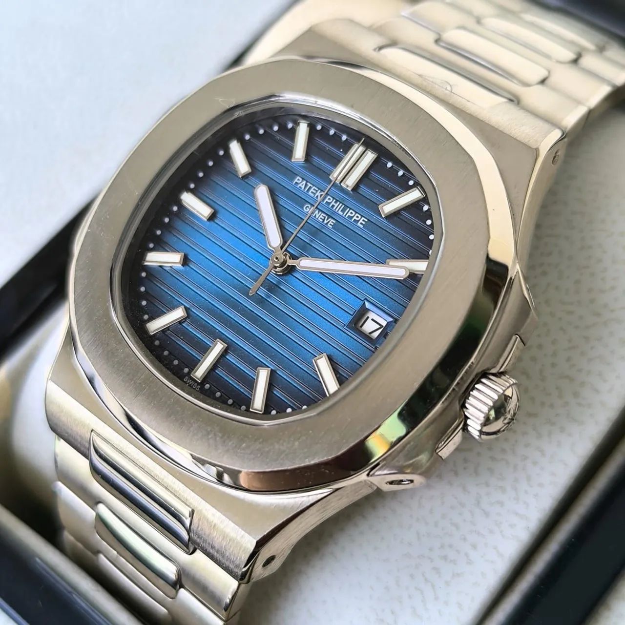 Patek Philippe Nautilus - Relógio de Luxo - Foto 2