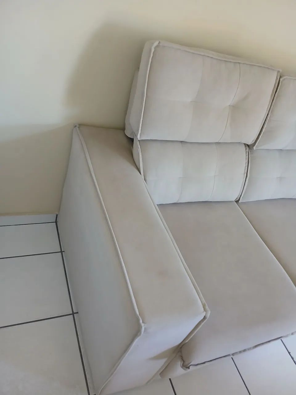Vendo sofá em ótimo estado64842031123585122