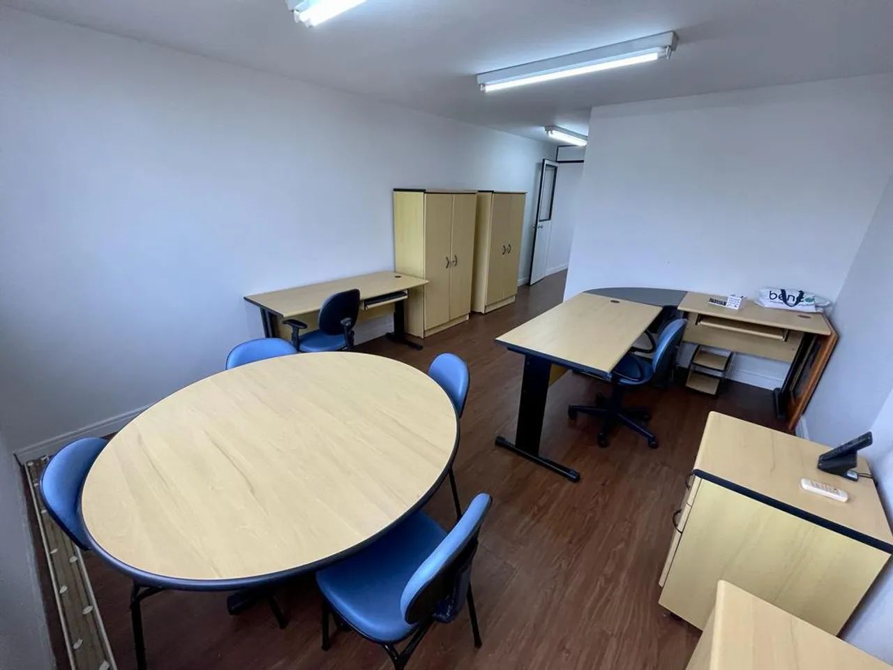 Sala ampla e mobiliada em Santa Lúcia - Foto 2