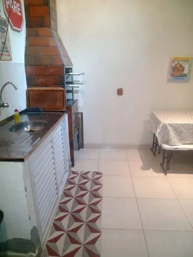 Casa Zona Sul com 2 Dormitórios sendo 1 Suíte à venda por R$ 380.000 - Jardim Torrão de Ou - Foto 4