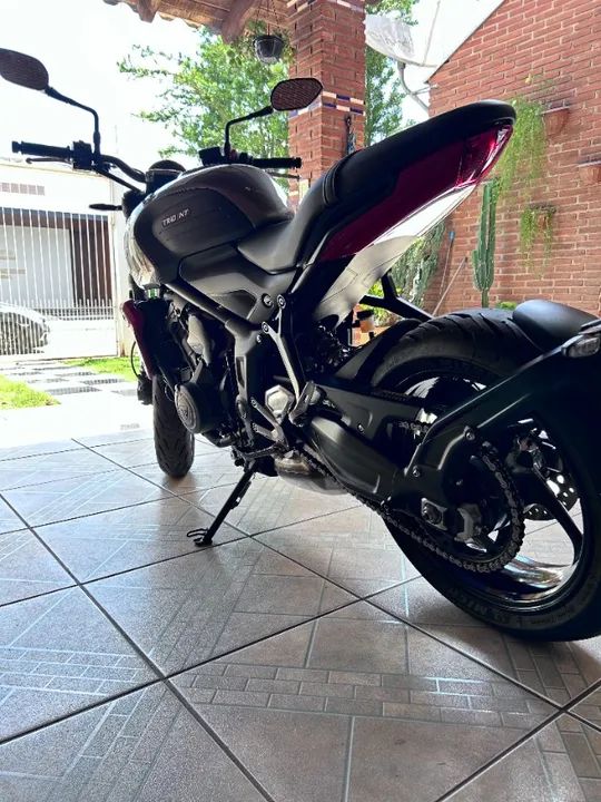 MOTO TRIDENT 660 - Foto 2