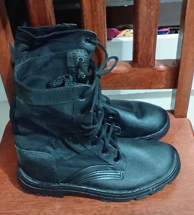 Coturno preto n38 NOVO