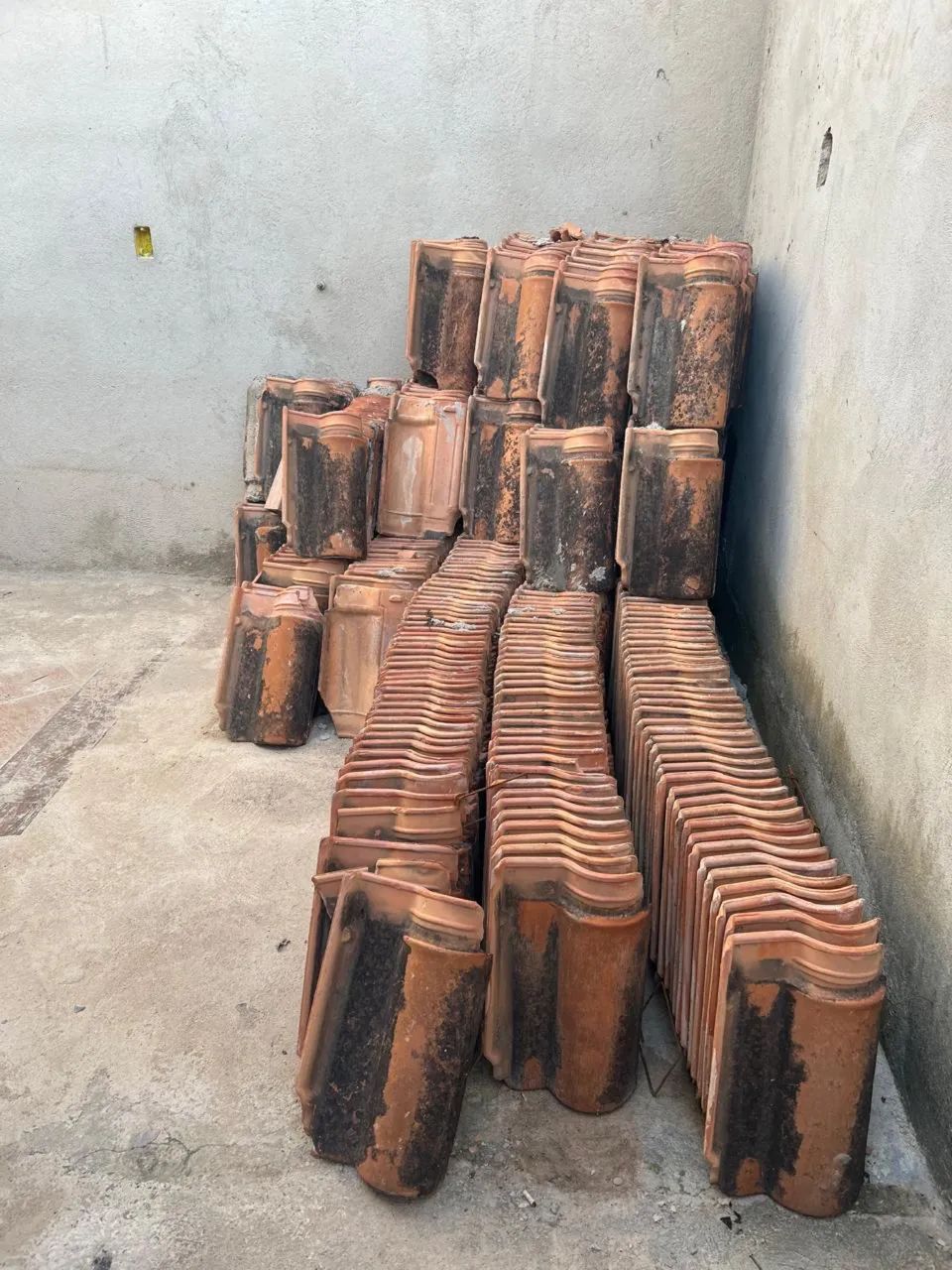 American Colonial Roof Tile