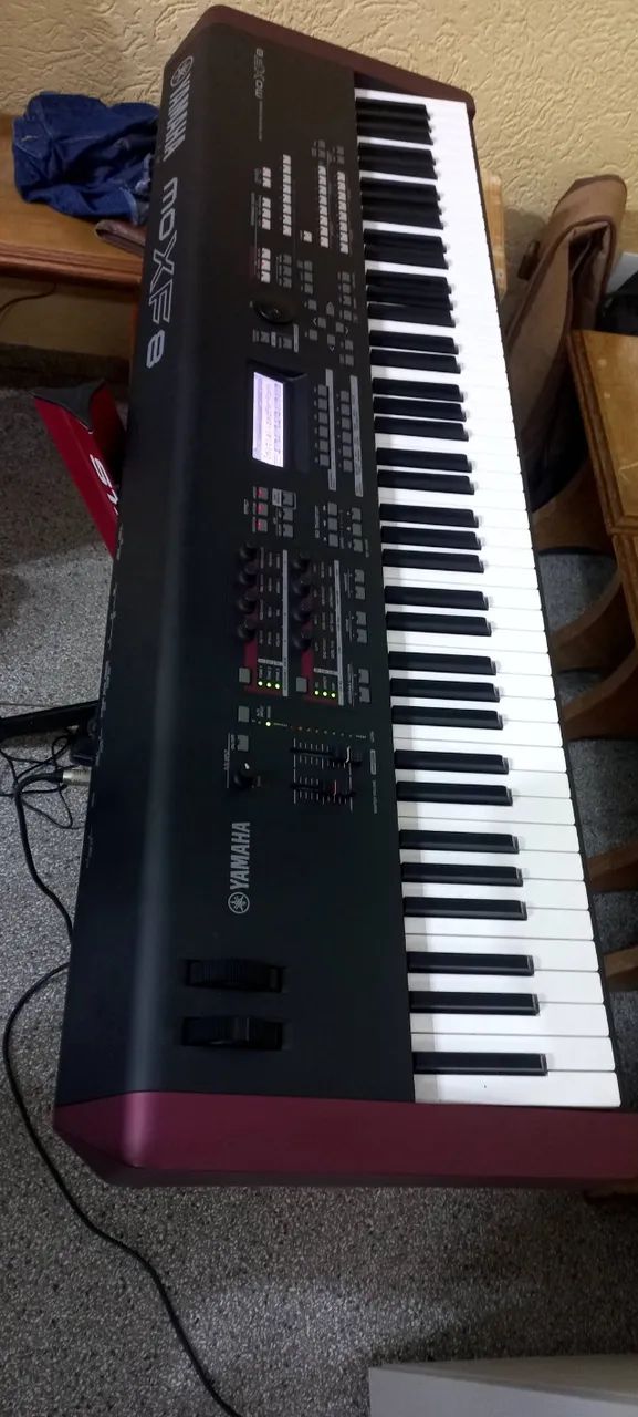 Teclado yamaha MOXF8 em perfeito estado. - Instrumentos musicais