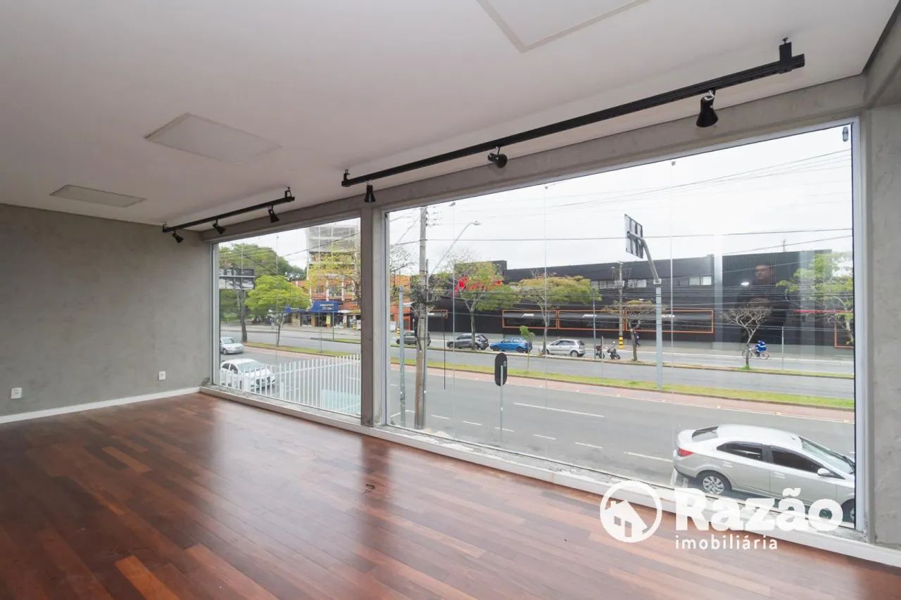PRÉDIO COMERCIAL COM ÁREA TOTAL 635,94m² - HAUER - REF 5831-RAZÃO