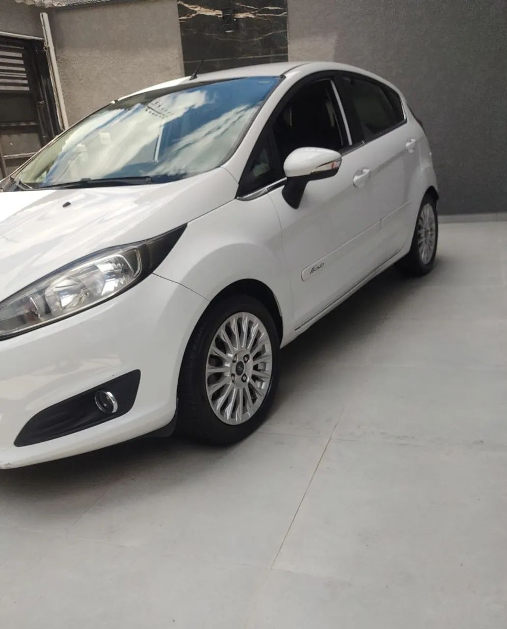 Ford Fiesta Titanium 1.6 16V Flex Mec. 2015 - Foto 4