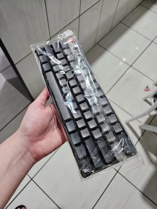 Teclado Skyloong SK61 (Usado!!) - Foto 4