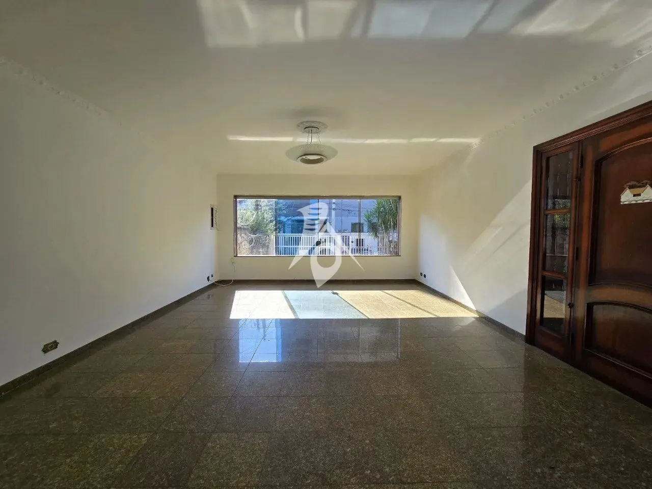 Sobrado para Locação, Bairro da Vila Carrão, 450m²
