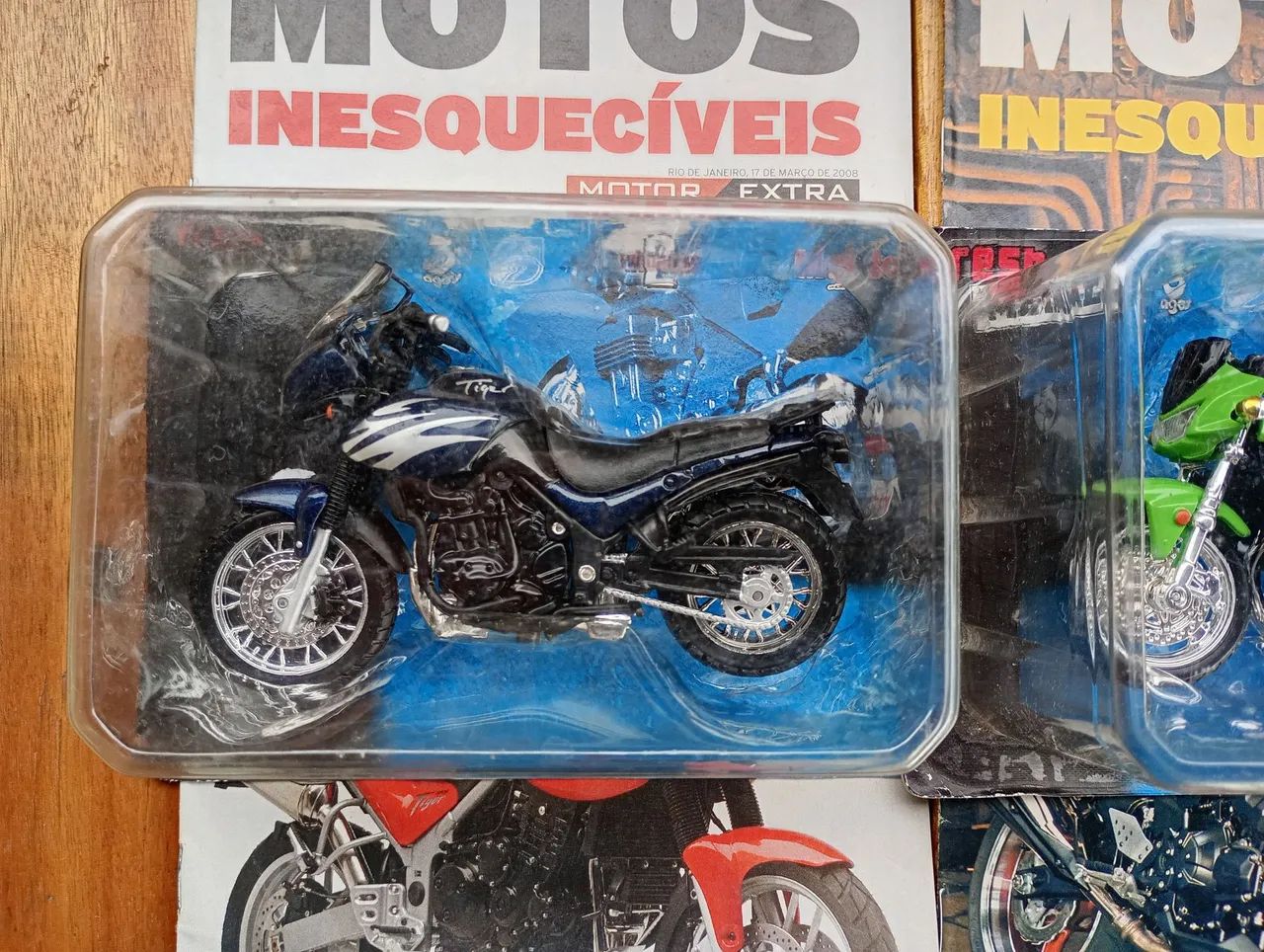 Motos em miniatura do jornal extra - Foto 4