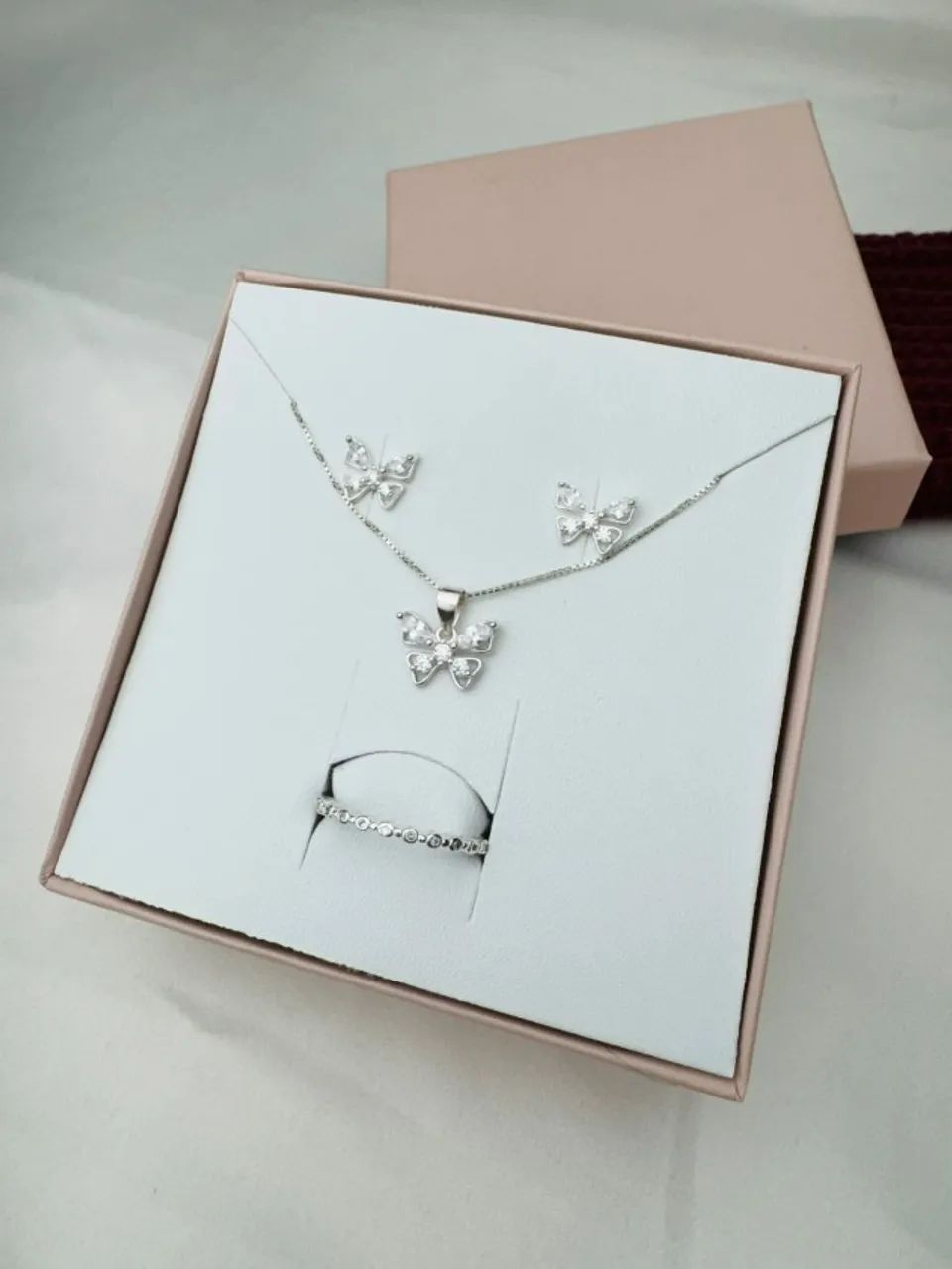Puro Encanto: Conjunto Cristal em Prata 925