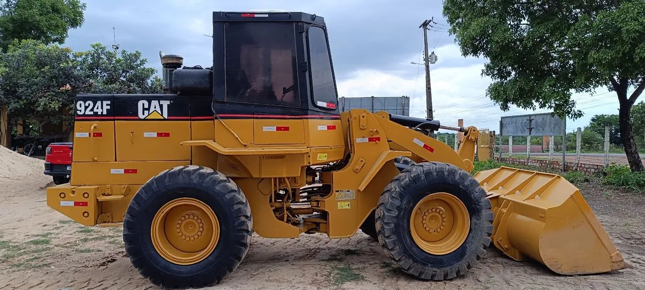 Pá Carregadeira CAT 924F 