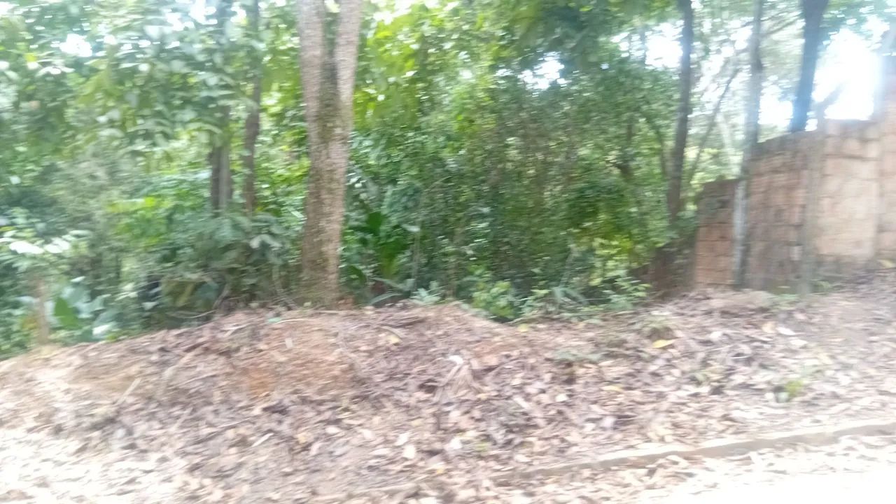 Vende Terreno em Aldeia próximo ao shopping Boulevard 1km e 250 m. R$ 180.000,00