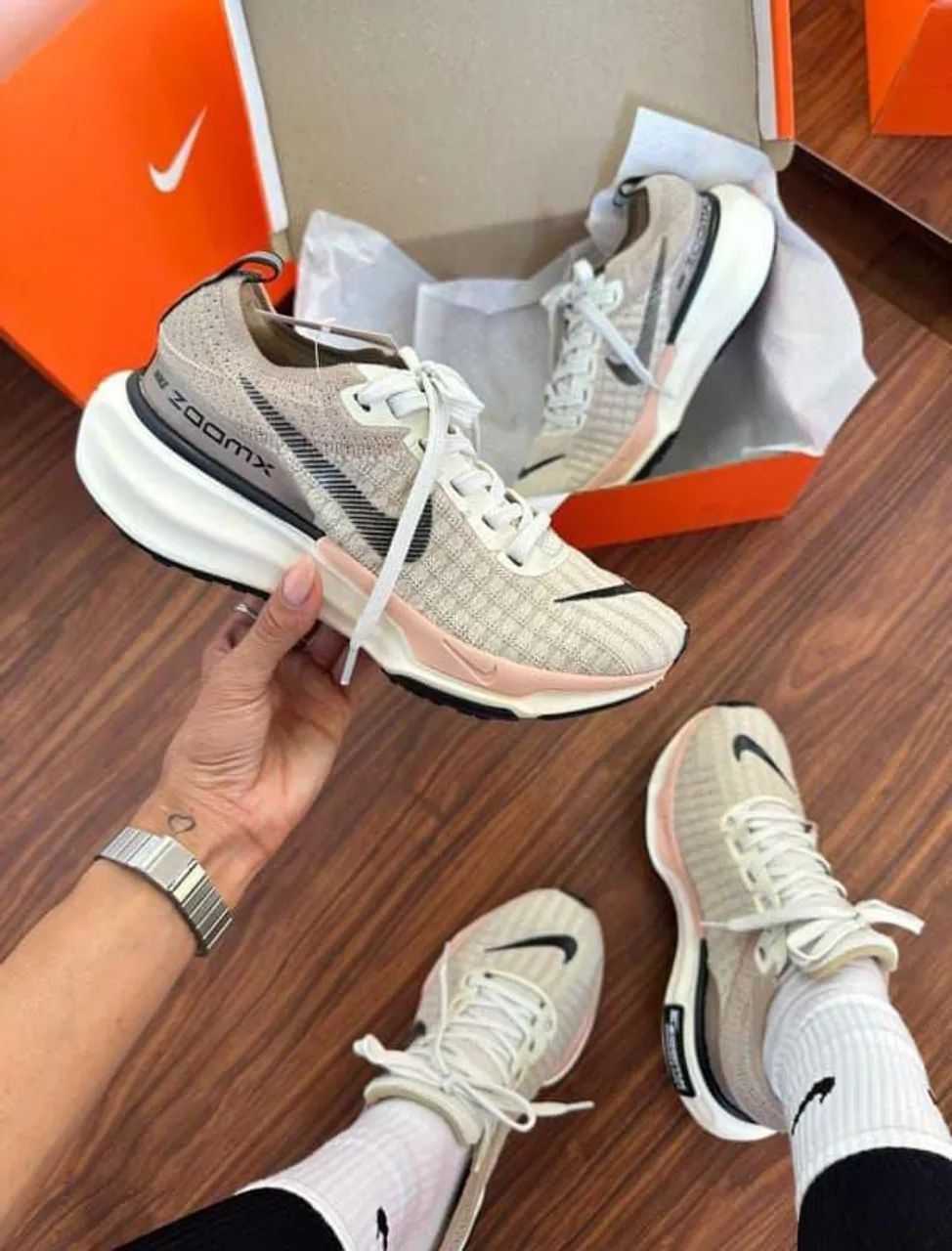 Nike ZoomX Invincible Run Flyknit - Premium - Calçados - Setor