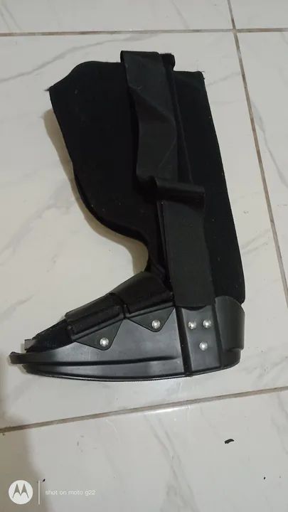 Bota ortopédica para imobilização - Foto 4