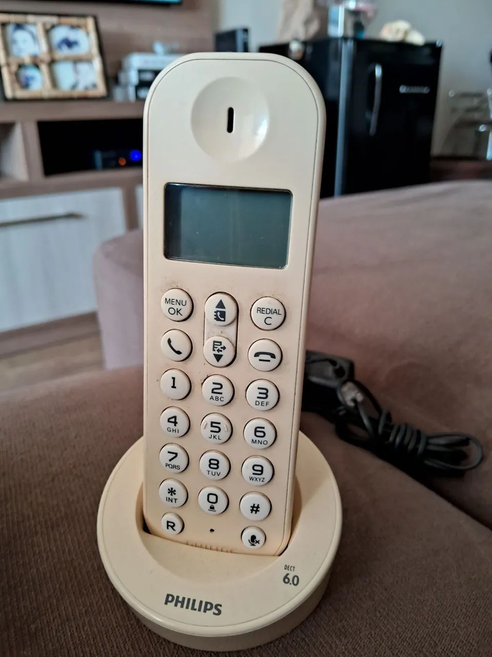 Telefone Fixo Philips modelo D1201w - Sem Fio - Foto 3