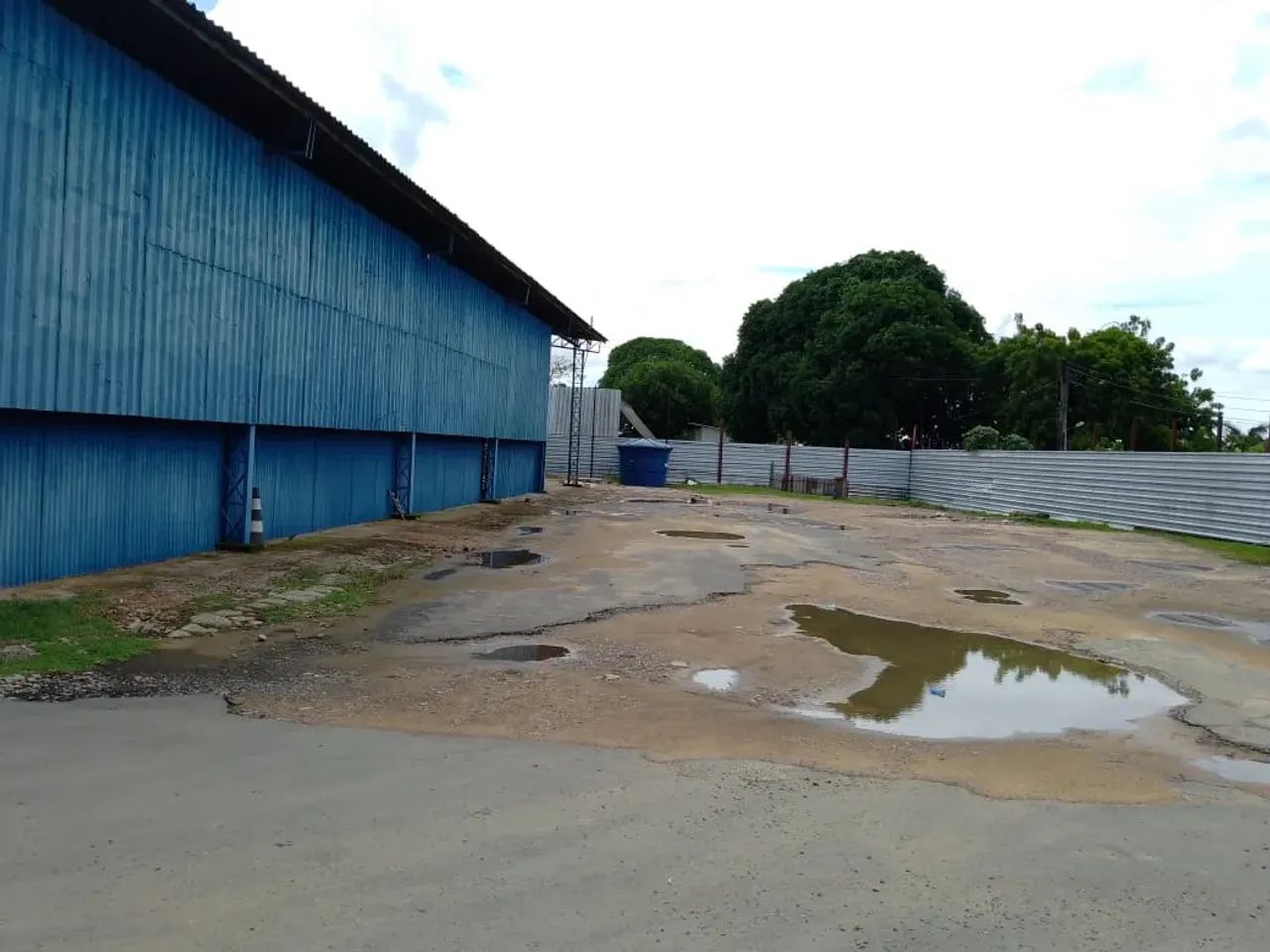 Galpão 1200 M2 na av, Torquato Tapajós! - Foto 5