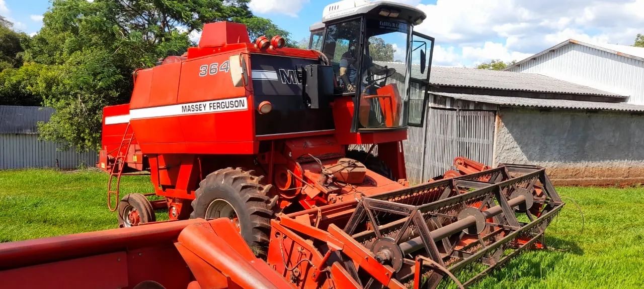 Colheitadeira MF 3640 - Foto 4