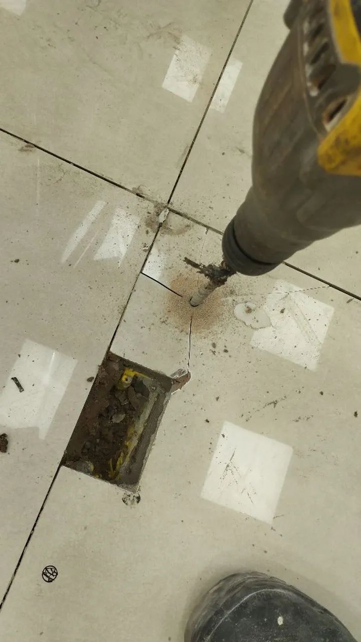 Precisa de servente. - Foto 4