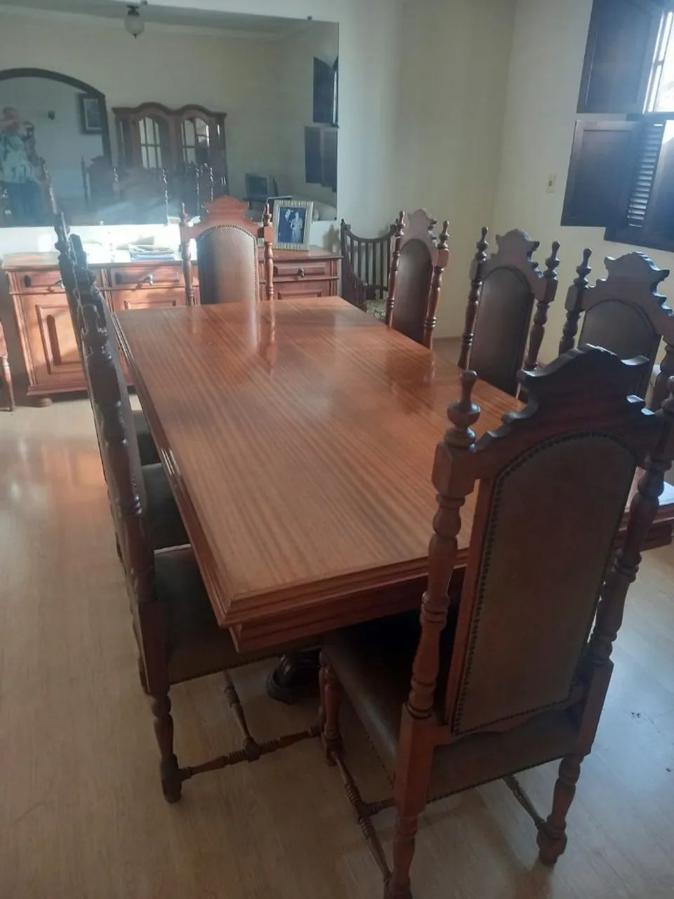 Mesa de jantar com 8 cadeiras  - Foto 4