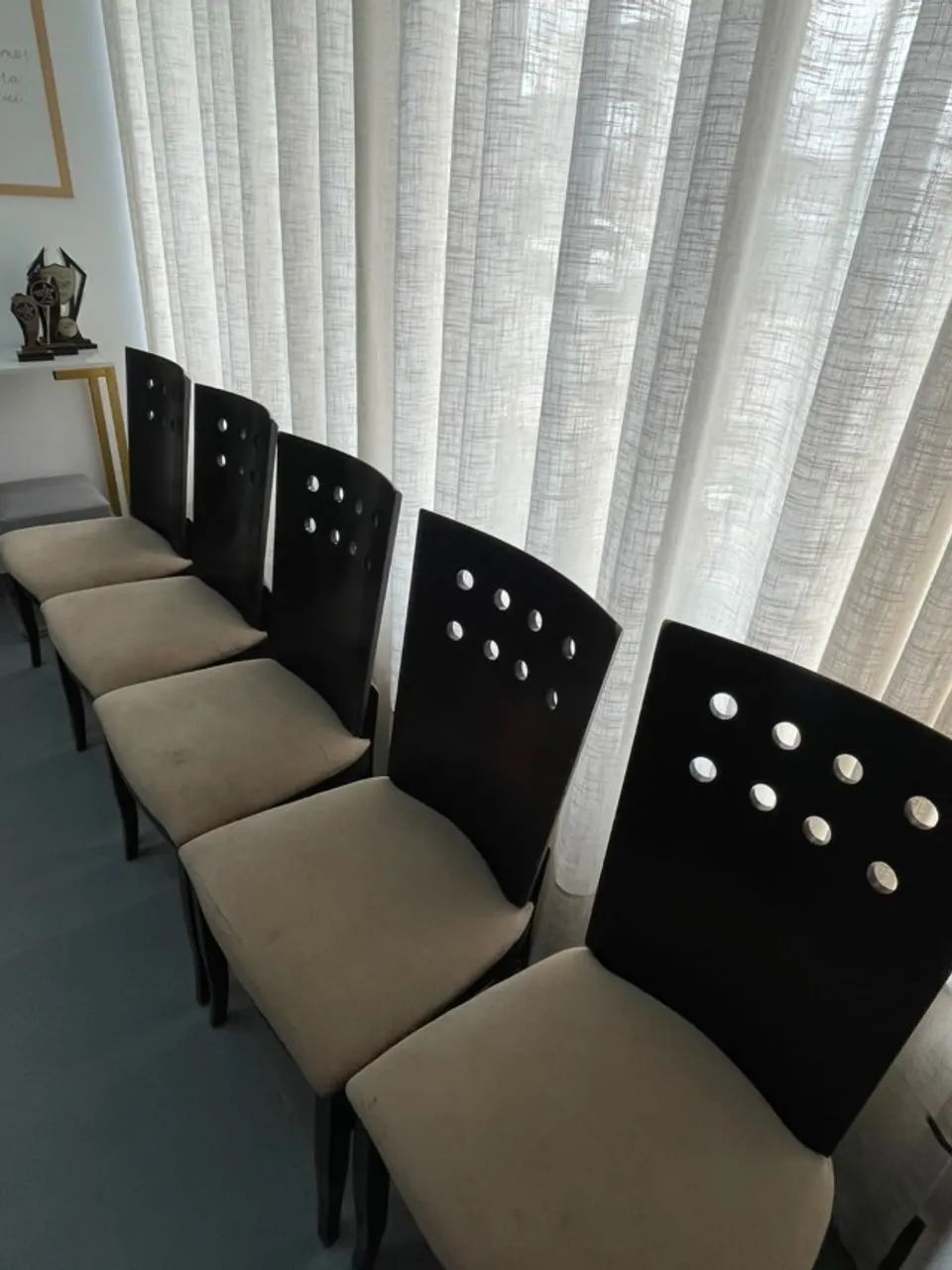Cadeiras pesadas - Foto 4