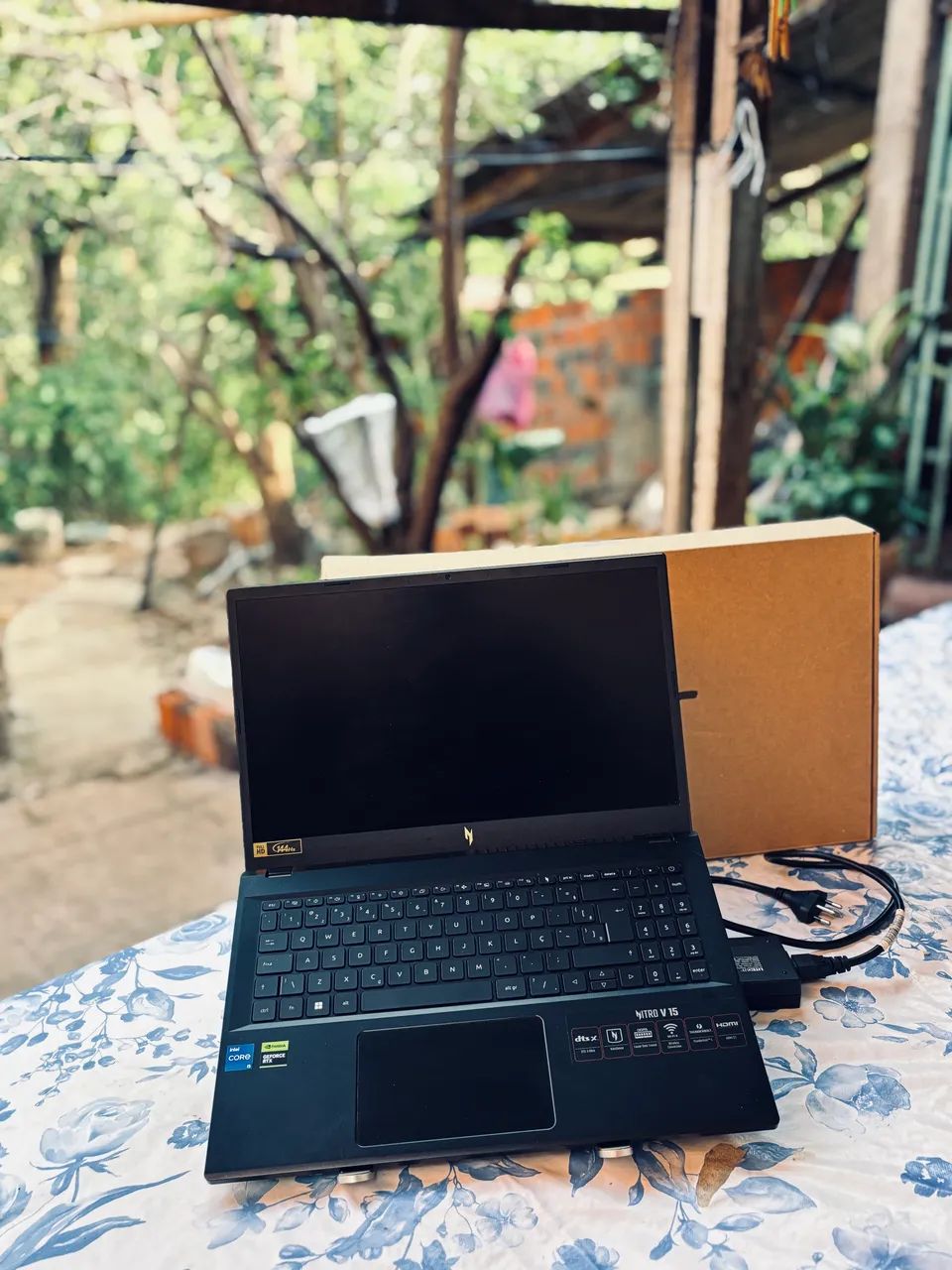 Acer Nitro V15 - Foto 3