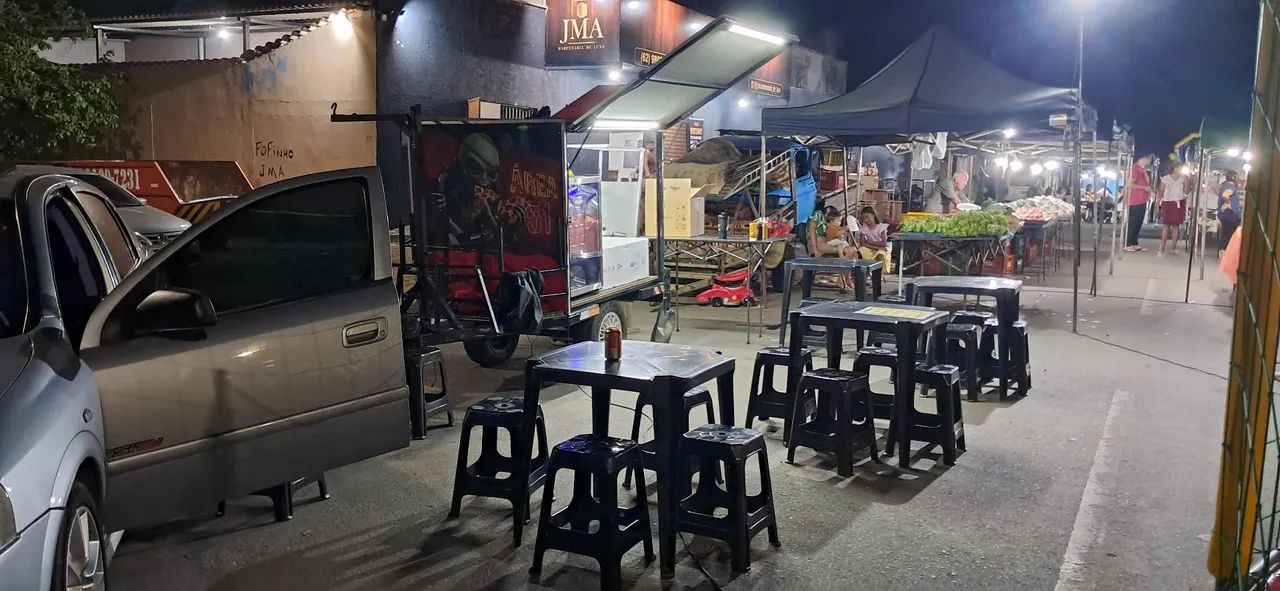 Carretinha fechada pra feira eventos - Foto 4