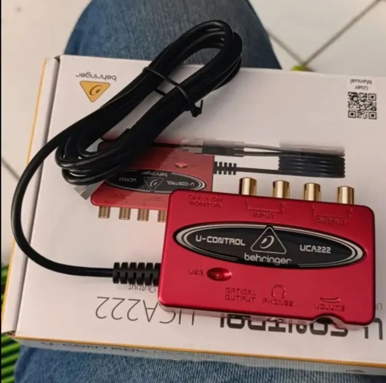 Interface de áudio UCA 222 behringer ( Nova )