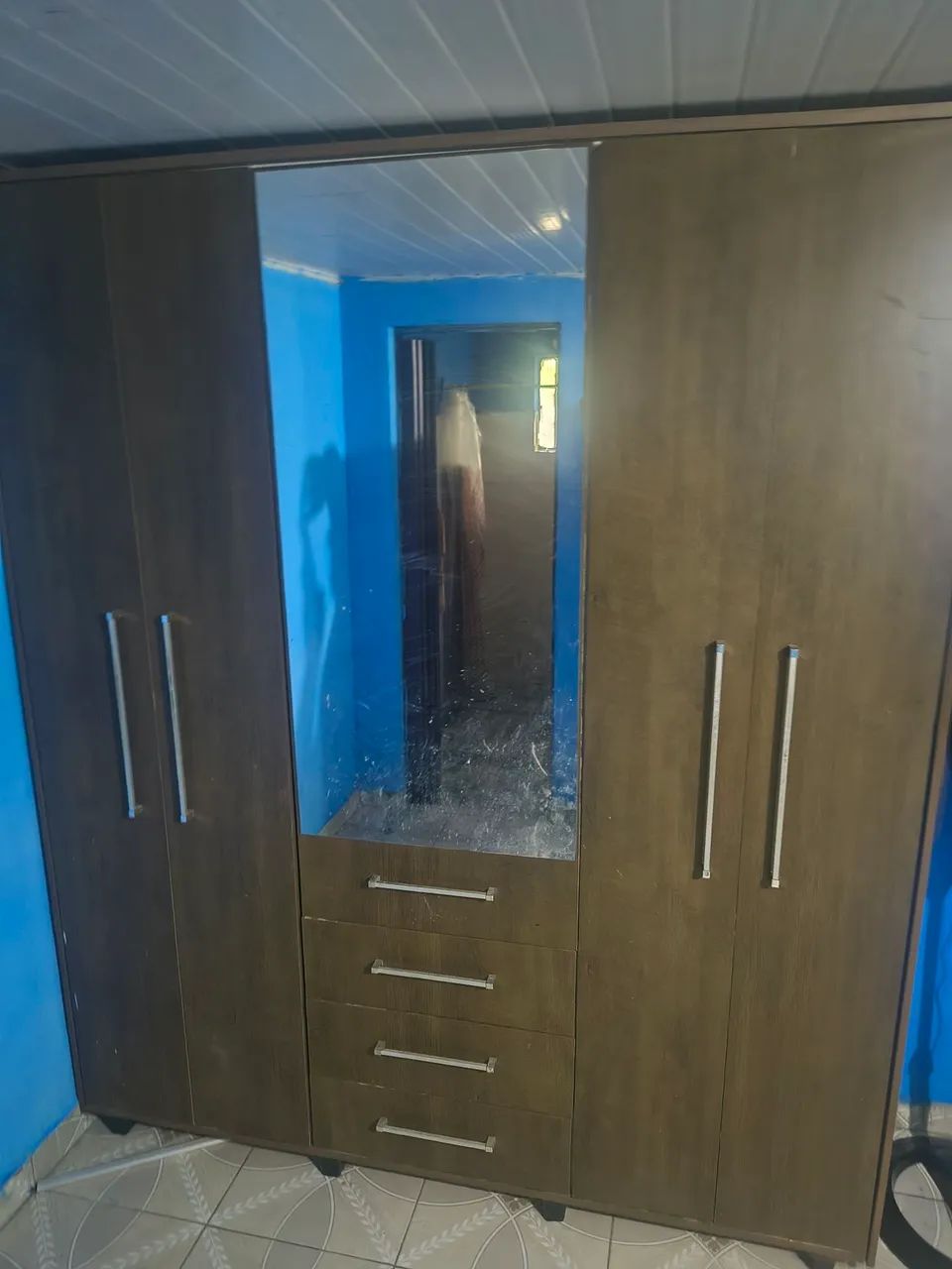 Guarda roupa casal 