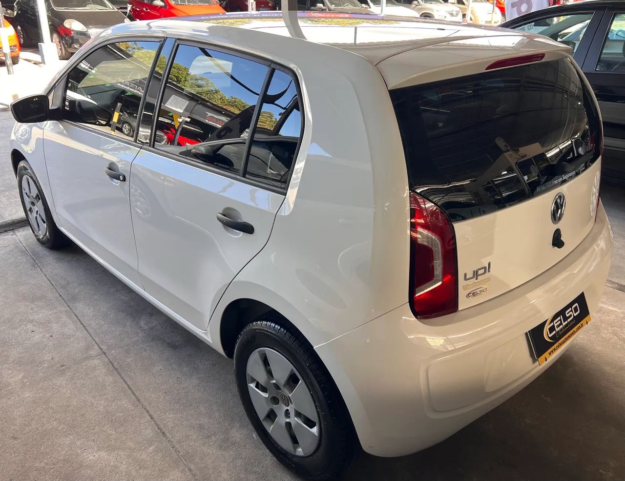 Volkswagen Up! 2015