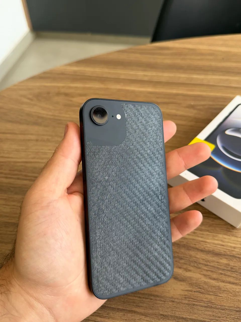 Iphone 16e 128GB Preto - R$ 2999,90 - Foto 5