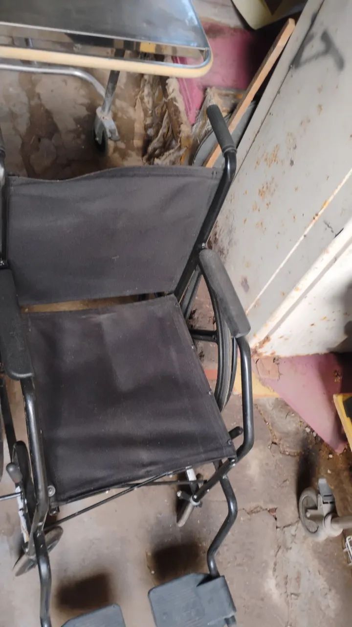 Kit cadeiras de e maca - Foto 2