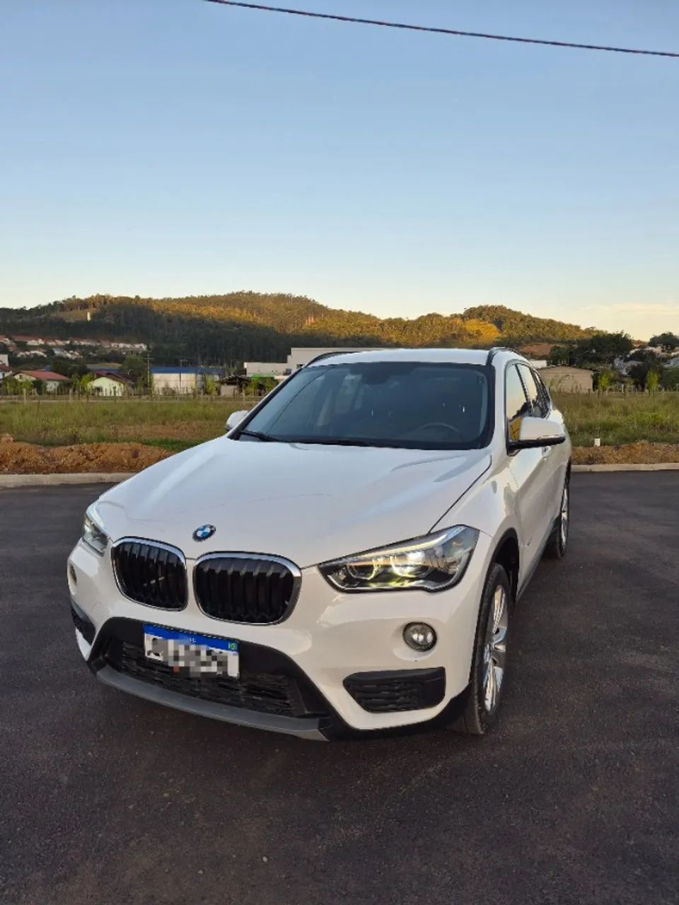 BMW X1 Sdrive 20I X-line 2.0 TB Active Flex 2016