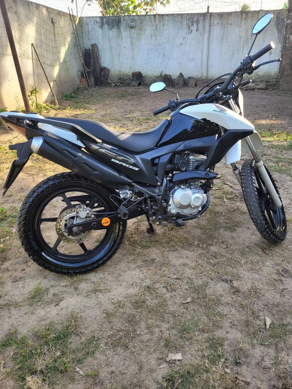 Bros 160 2016 