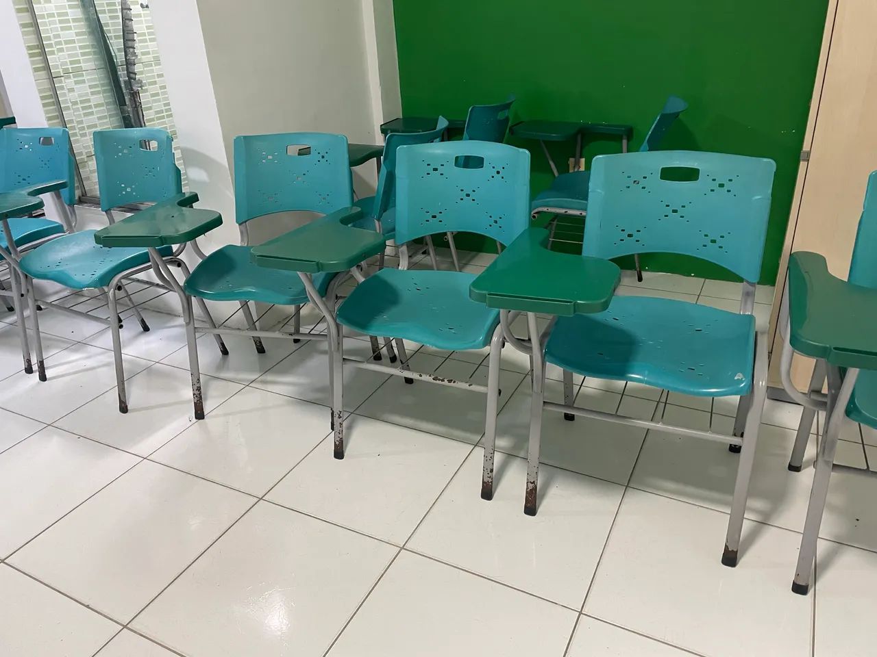 Cadeiras escolares - Foto 5