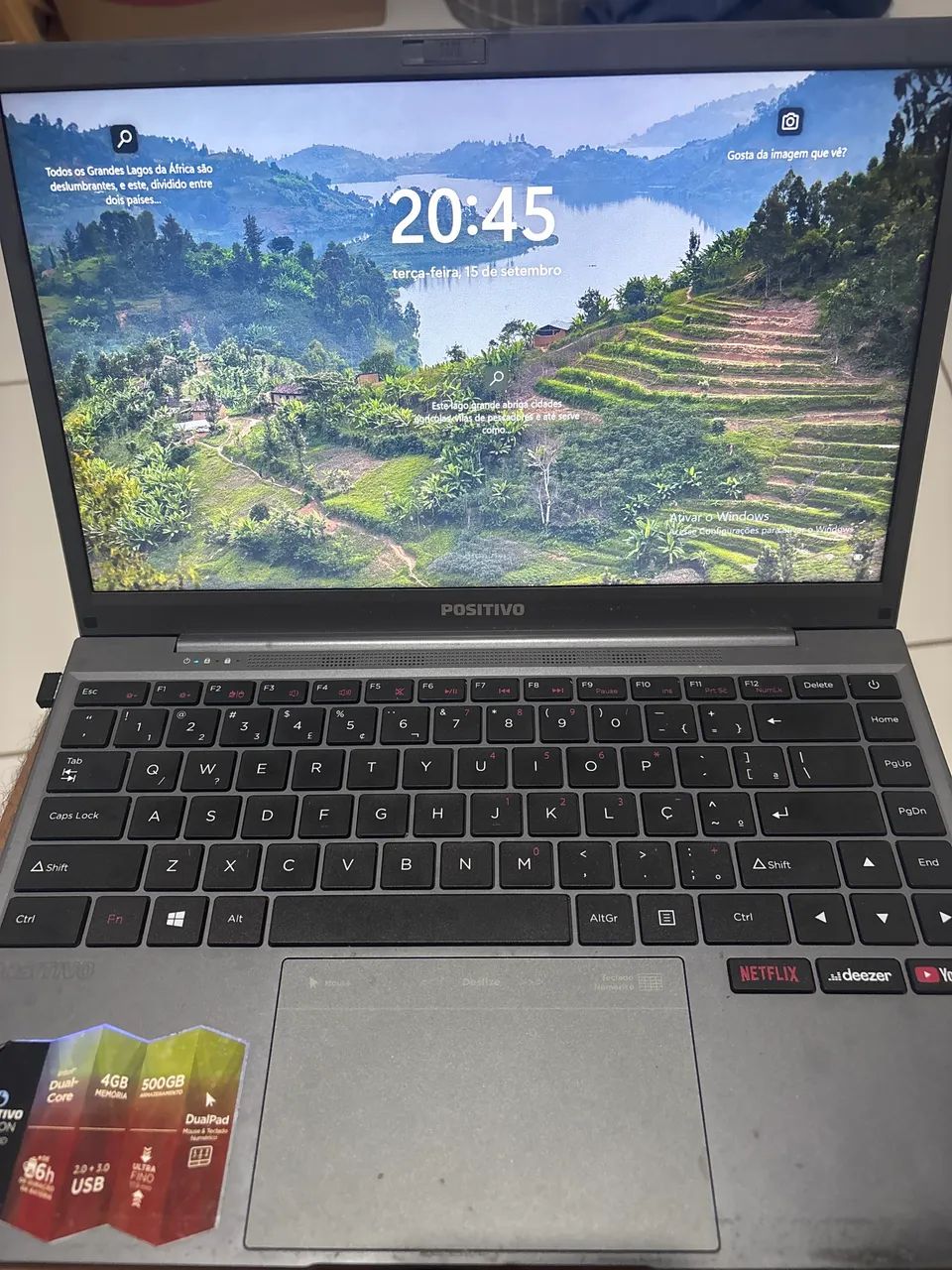 Notebook positivo 