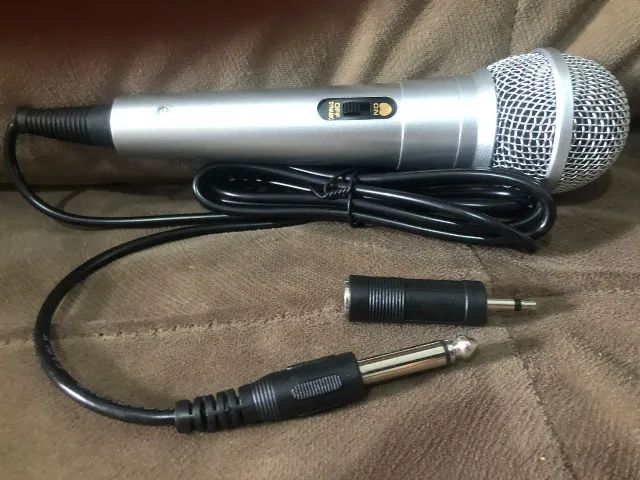 Microfone para videoke com Cabo e adaptador P2