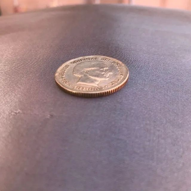 moeda 1 peso - 1942 uruguay prata - Foto 2